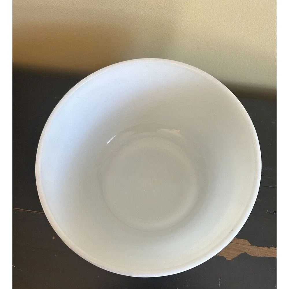 White‎ Milk Glass Pyrex Mixing Bowl CAPITAL PYREX USA